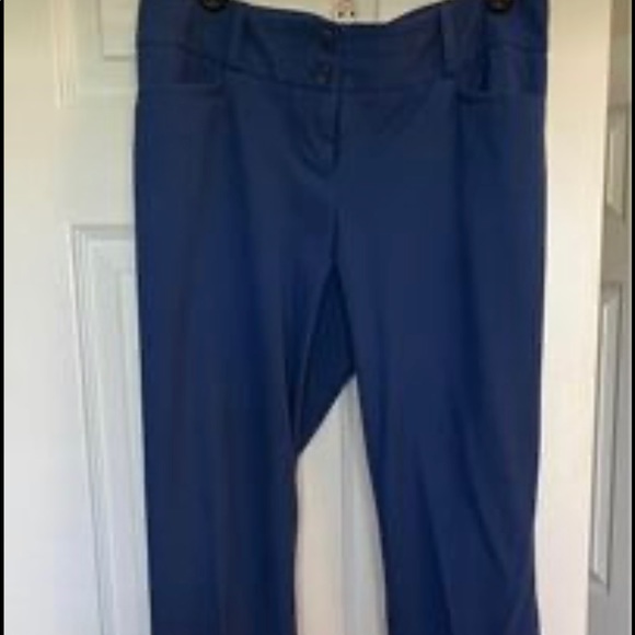 Work clothes clean out - Picture 10 of 16